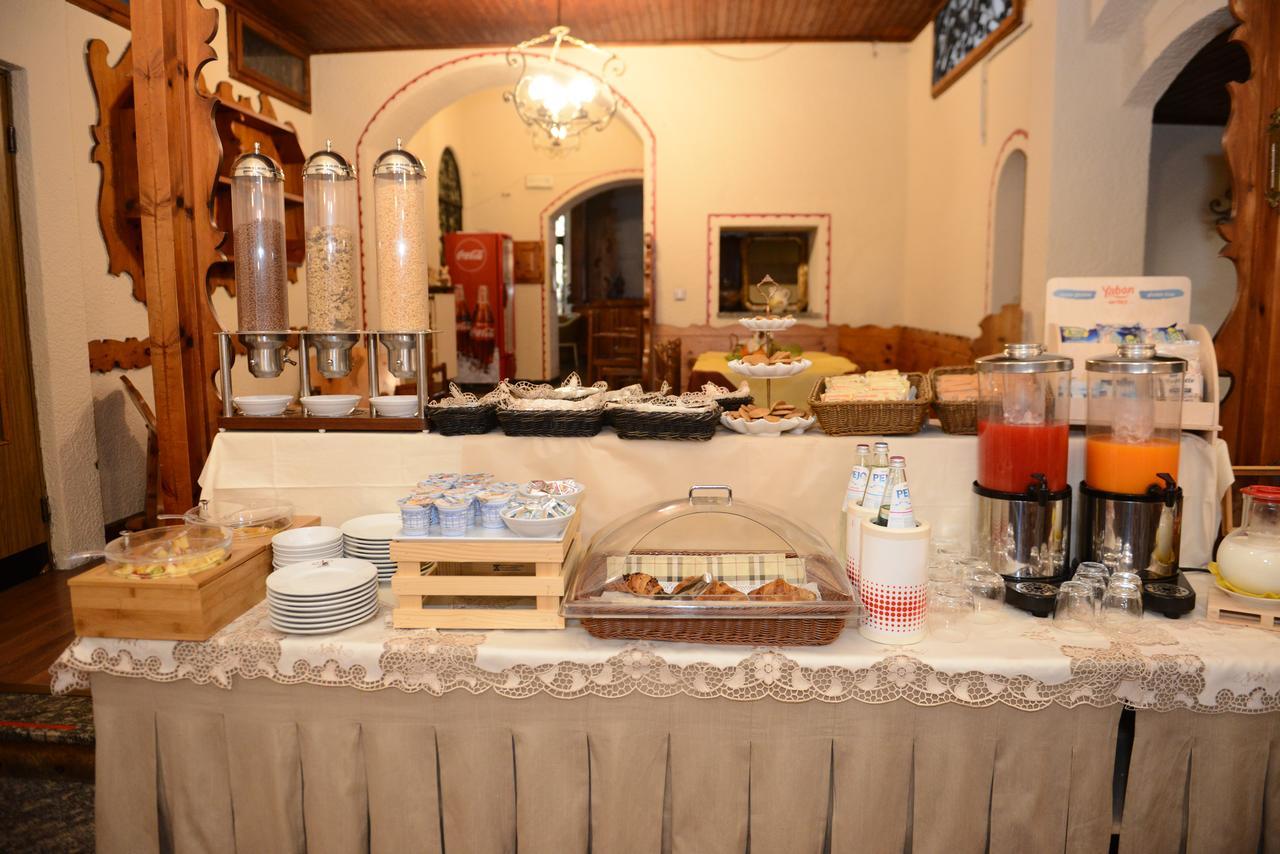 Albergo Altavilla ตีราโน ภายนอก รูปภาพ